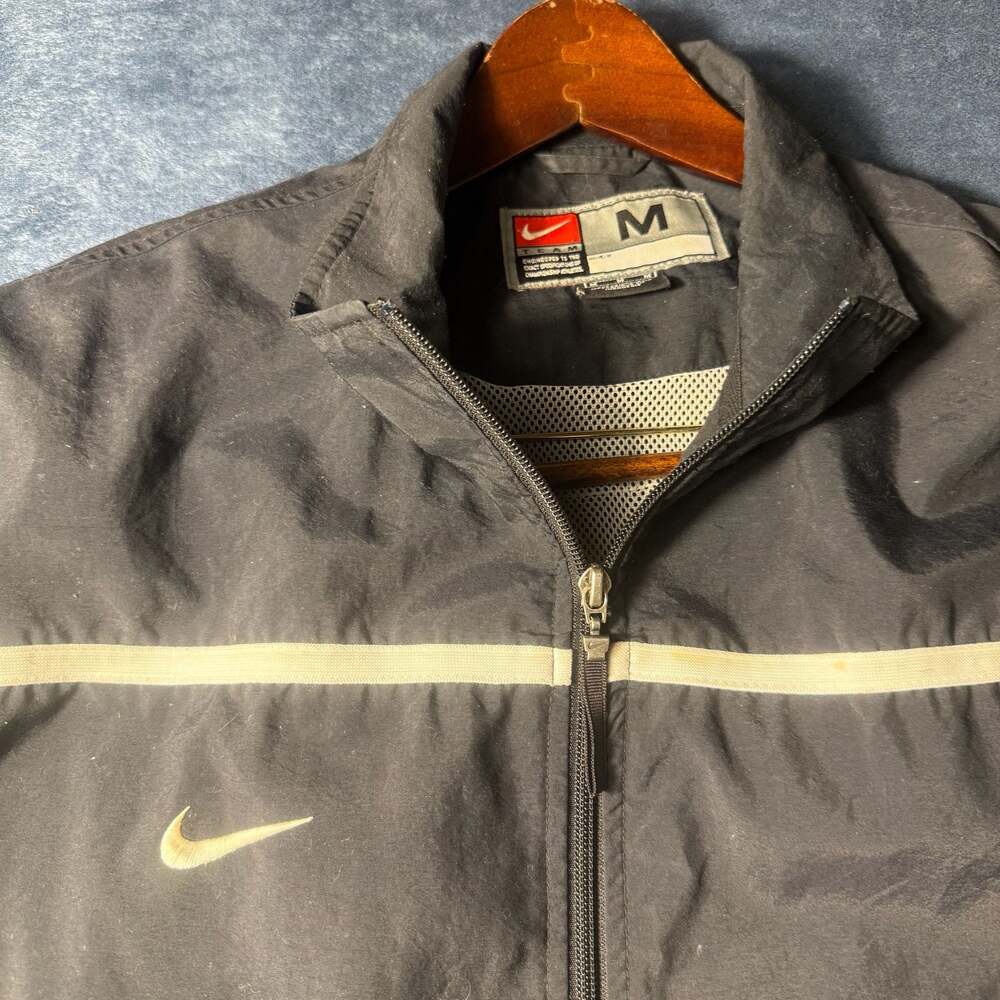 Nike Mens Size M Full Zip Track Jacket Black with Gold Accents